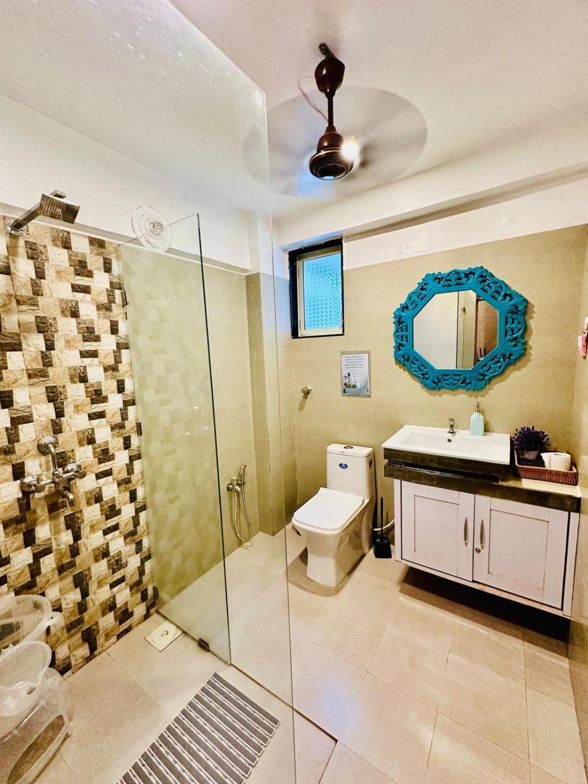 Pool Facing In Calangute Apartment Arpora
